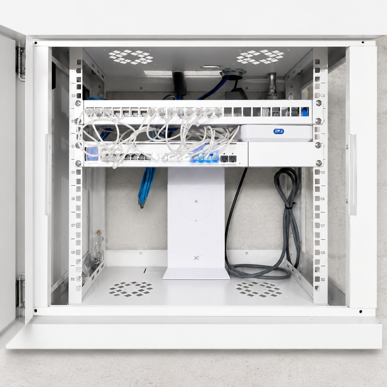 Instalación WiFi 7 Residencial Premium con UniFi y respaldo Starlink